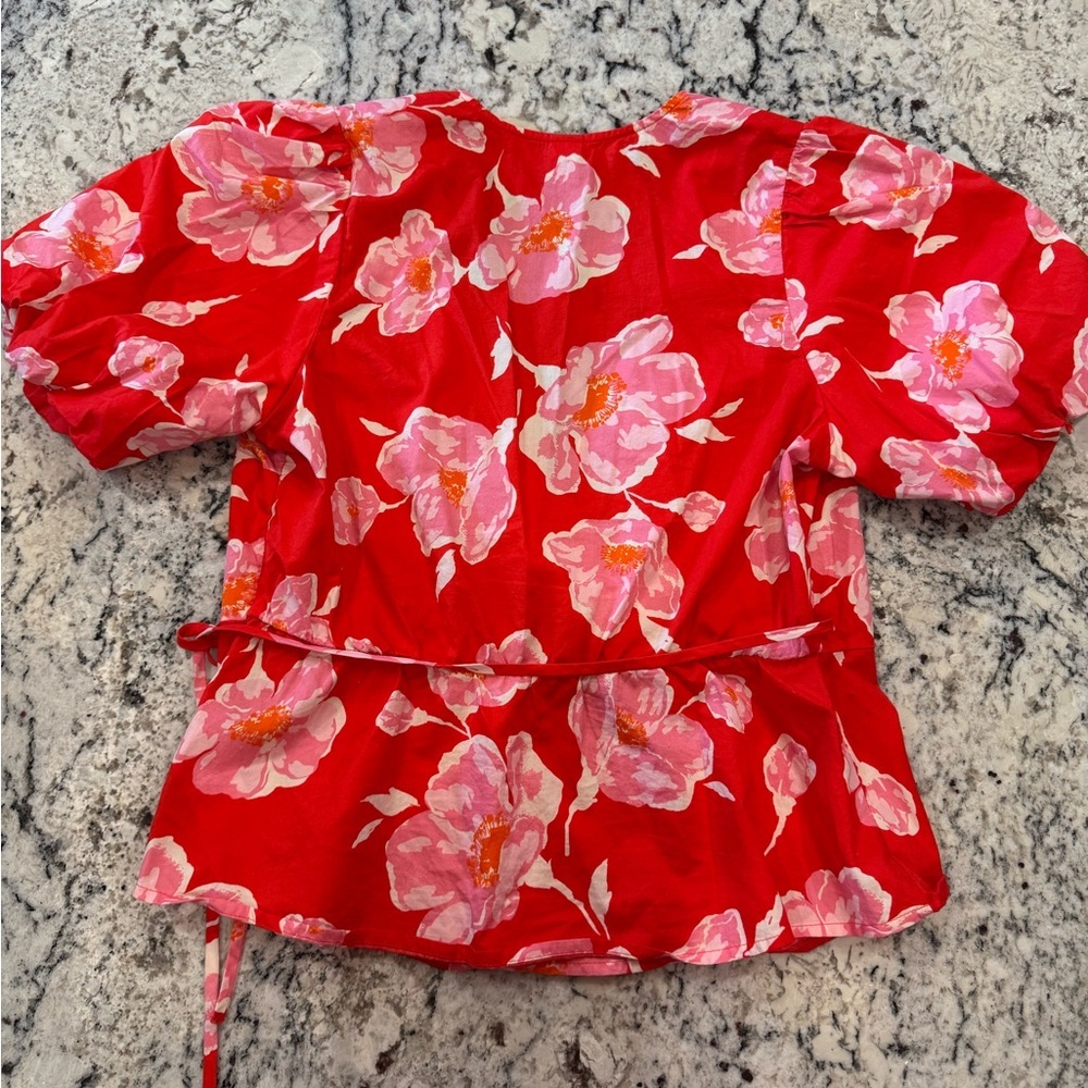 Old Navy Red Pink Floral Wrap Blouse Medium - Picture 4 of 8